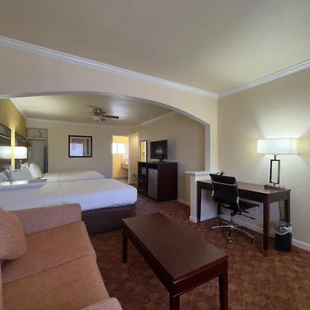 Quality Inn Ukiah Exterior photo