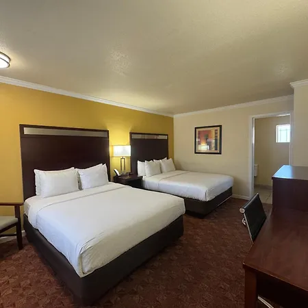 Quality Inn Ukiah Exterior photo