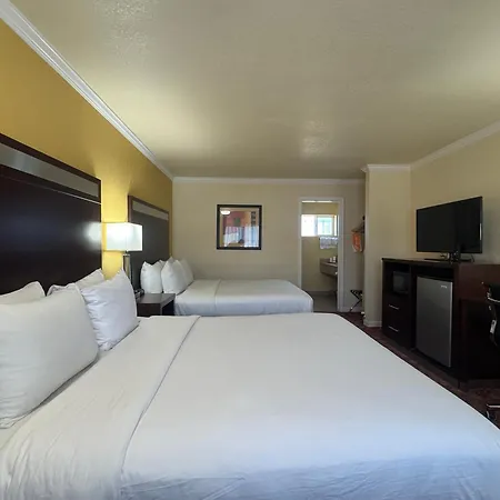 Quality Inn Ukiah Exterior photo