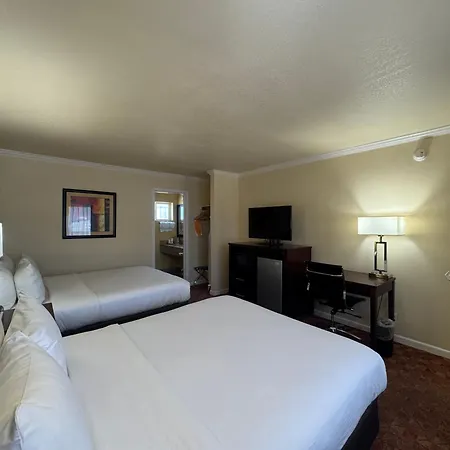 Quality Inn Ukiah Exterior photo