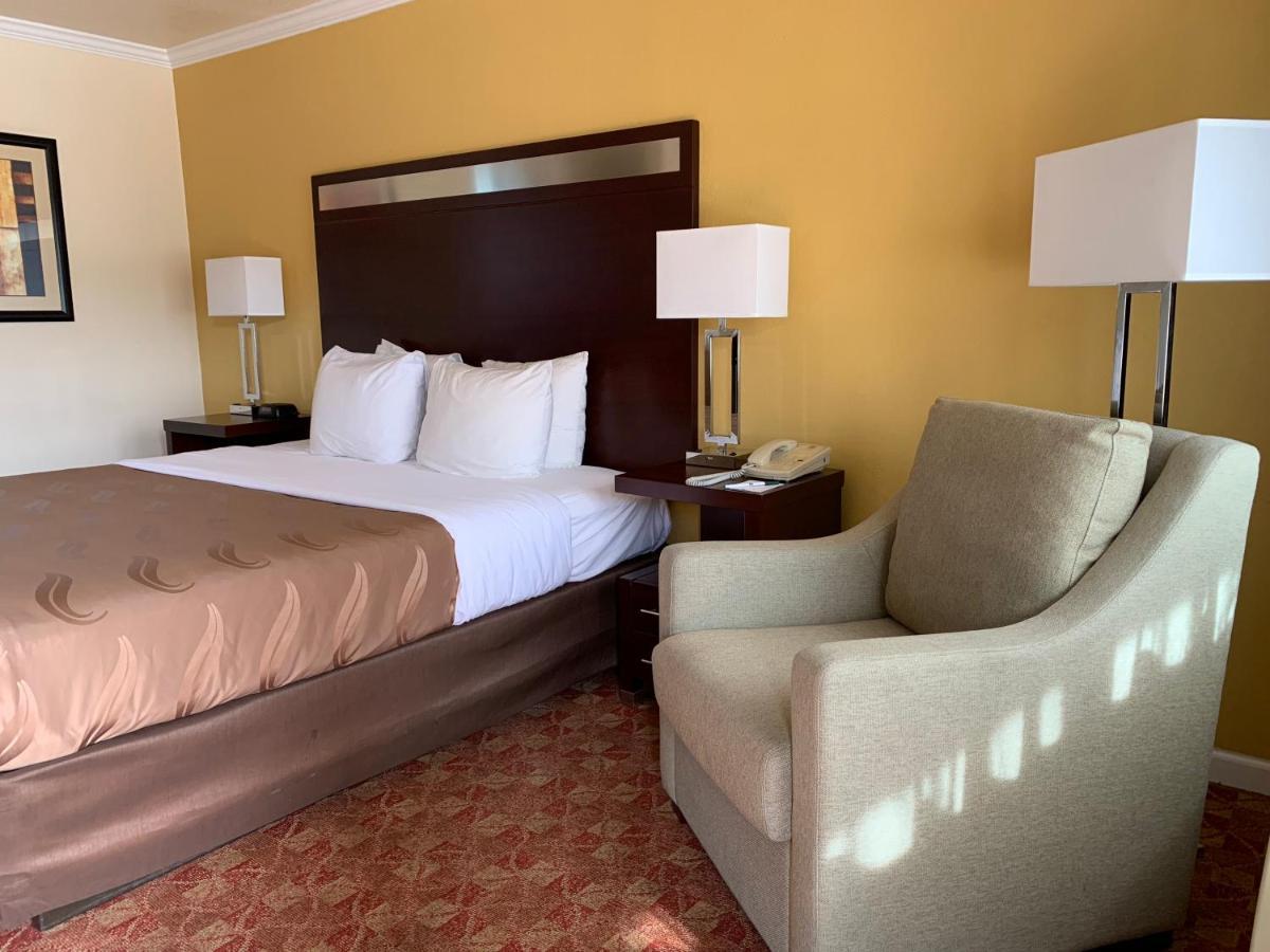 Quality Inn