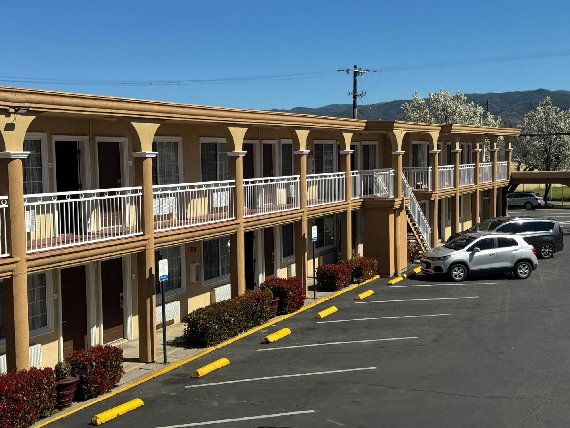Quality 2* Ukiah